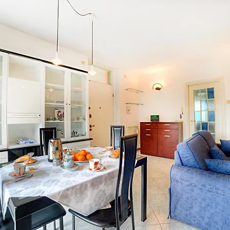 Apartment Roger's *